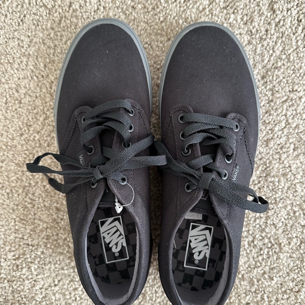 Vans Men's Black Canvas Sneakers